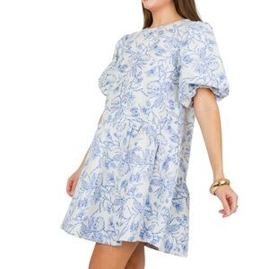 VOY Textured Jacquard White Blue Floral Bubble Sleeve Mini Dress